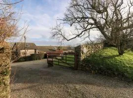 8 Rogeston Cottages