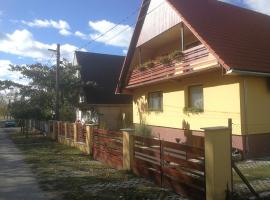 Napraforgó Vendégház Balatonvilágos, מלון בבלטונבילאגוס