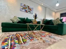 Luxury Casablanca Studio - Close to Tram