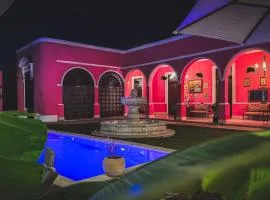 La Casa Rosa Imperial