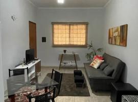 Casa Gêmeas 1, hotel i Andradina