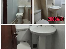 Apartamento En Tucacas Con Piscina En Terraza, Hotel in Tucacas