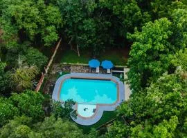 Udawalawe Safari Village by Plateeno