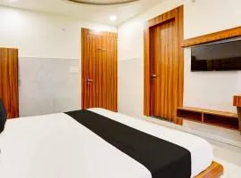 Hotel O Dev paradise