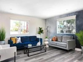 Spacious Home Central Area Airport Free Parking