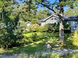 6 person holiday home in STRÖMSTAD