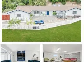 Amazing Views Hot Tub-Games-Fire pit 6BR Sleeps 20