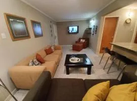 01 Comodo apartamento equipado