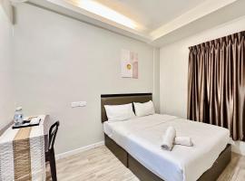 307 1B1B Nusa Bestari-Near Bkt Indah Riverview Inn, hotel v destinaci Johor Bahru