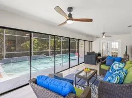 Toes in the Water - Pool Home on Siesta Key