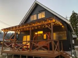 焚き火に満天の星空が魅力の1棟貸切りコテージ