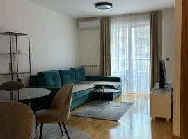 Lisboa Apartman Bulevar