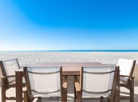 Remodeled Oceanfront Home On The Boardwalk By Beachview Rentals