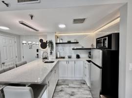 Entire condo near Universal Studios in Orlando - Free Resort Access, khách sạn ở Orlando