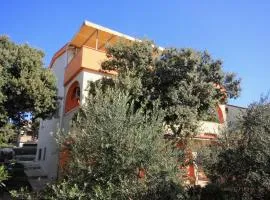 Apartments with parking space Mandre, Pag - 9354