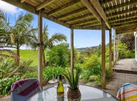 Butlers Studio One, Hotel in Oakura