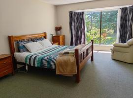 Cozy 1 安逸舒适小屋, domek nebo chatka v Christchurchu