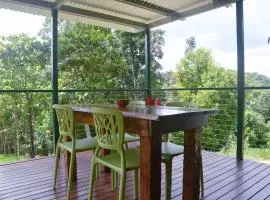 Mena Creek Flower House