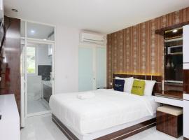 Urbanview Hotel DHelomi Homestay near UPN Veteran, khách sạn ở Kalasan