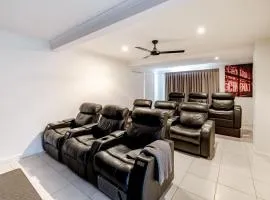 Peregian Beach Holiday House Resort Pet Friendly