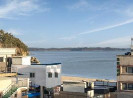 Taean yeonpo 2020 pension, hotel in Taean