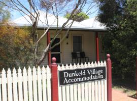 Dunkeld Village Accommodation, hotel i Dunkeld