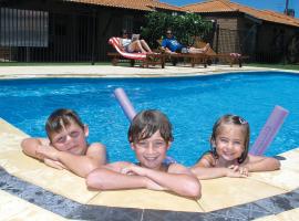 Geraldton's Ocean West Holiday Units & Short Stay Accommodation, lejlighedshotel i Geraldton