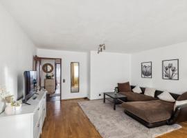 Stilvolles City-Apartment im Herzen von Böblingen, hotelli kohteessa Böblingen