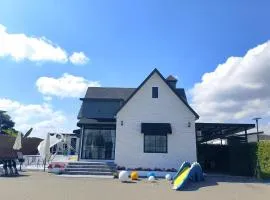 373 so cute poolvilla