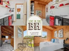 Guest Suite-Hot Tub-Close to Town