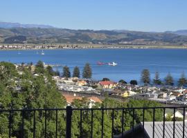 A La Roslyn, hotel i Napier