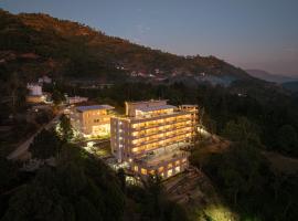 Better Life Homes - For active seniors above 50 years, hotel in Barog
