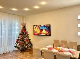 Двоповерховий Пентхаус с великим Джакузі біля метро Наукова