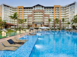 Condo at Krystal Grand Resort，布塞里亞斯的飯店