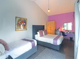 The Chameleon Stay @107, ξενοδοχείο σε Centurion