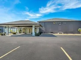 Quality Inn Little Rock on I-30 Near Littlerock airport