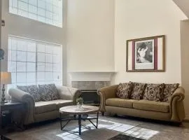 Spacious 3BR 3BA 3 Parking home Near DTLA Pasadena