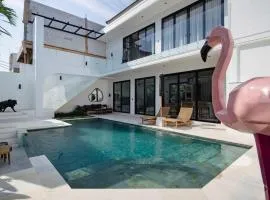Modern Luxury Villa with Pool 400m to Beach
