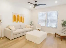 WorkerFriendly WasherDryer WiFi LongStayDiscount