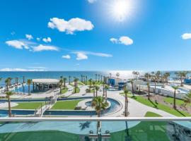 Encantame Soleil 3rd Floor R-303 2BR Sleeps 8, hotel i Playa Encanto