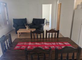 Cabaña Estelares Barreal, hotel in Calingasta