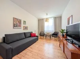 Hallera 57 Urban Apartment by BookingHost
