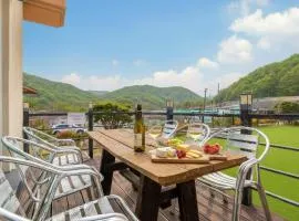 Samcheok Bongsuni-unni Pension