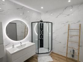 Appart Hotel 23 - Le Cocon Creusois 2, hotell sihtkohas Guéret