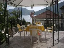 Holiday home Bokokotorski zaliv