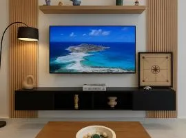 Luxury 2BR Apartment -Prime Area