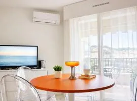 1 min to sea, Parking, AC, Terrace, 15 min Monaco