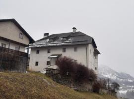 Agriturismo Ciastel de Brach, хотел в Longega