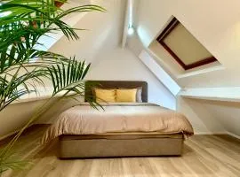 Luxury Suites Royal by Rikas Hotels