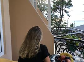 Hotel Simpatia, khách sạn ở Kobuleti